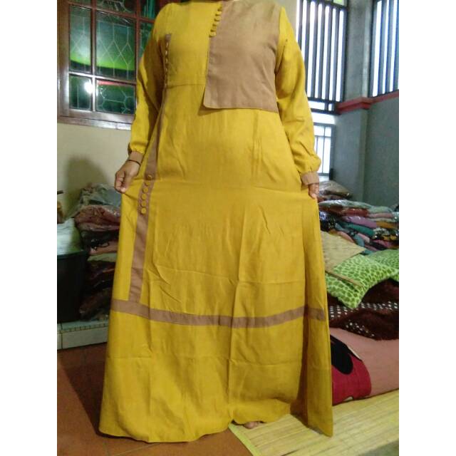 Gamis Qory's suede kancing