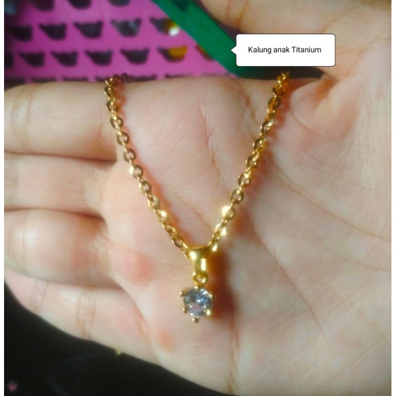 KALUNG ANAK Titanium liontin mata satu