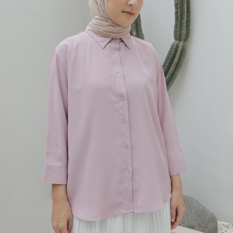 Bianca Top B2316 - SONIA / Kemeja Wanita Chiffon Premium Korea / Kemeja Wanita Sifon Lengan Panjang / Kemeja Wanita Premium / Basic sifon kemeja wanita BEST SELLER-Pastel Lilac (NEW!)💜