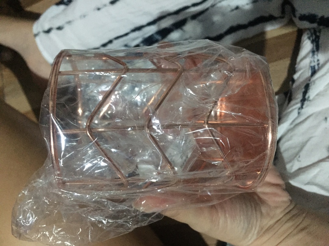 New Rose Gold Metal  Pen Holder / Brush Metal Box /  Makeup Tool Storage Mesh Tube  / Pen Pencil  Desk Container /  Desk Stationery Decor / Makeup Brushes Storage