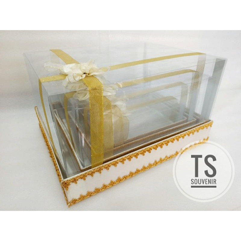 Kotak hantaran pernikahan / lamaran / kotak seserahan / box seserahan full mika satu set warna putih