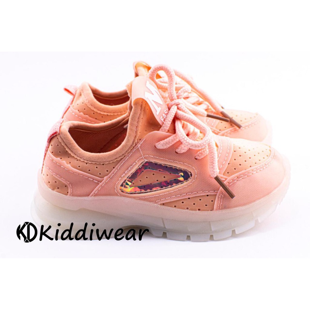 (Kiddiwear) (COD) ❤️Sepatu anak Led / Sepatu Anak Casual Import Usia 1-5 Tahun MBK26