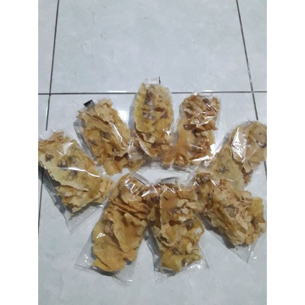 

Rempeyek Ikan Asin Gurih Mantap Kriuk2 Kemasan 35gr