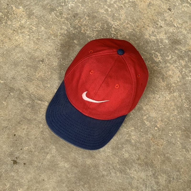 Topi Nike Vintage Two Color