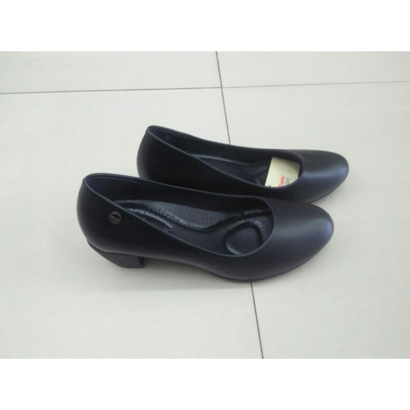 Sepatu wanita pantofel bata comfit original 6516588
