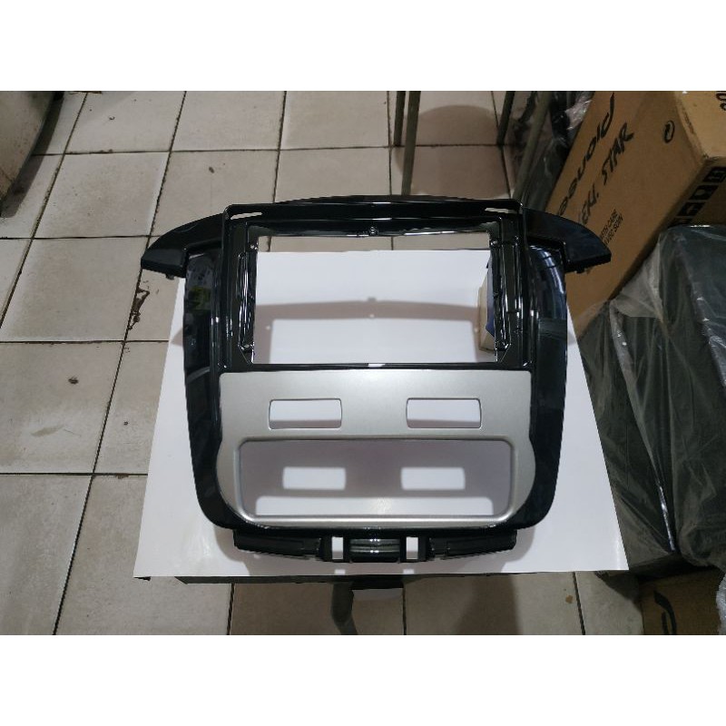 Frame innova 9inch 2012 Up - frame innova type g - frame toyota innova type g 2019 9 Inch 2012 Up