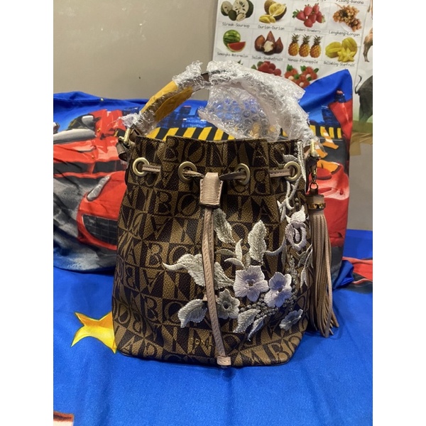 preloved bonia serut bordir