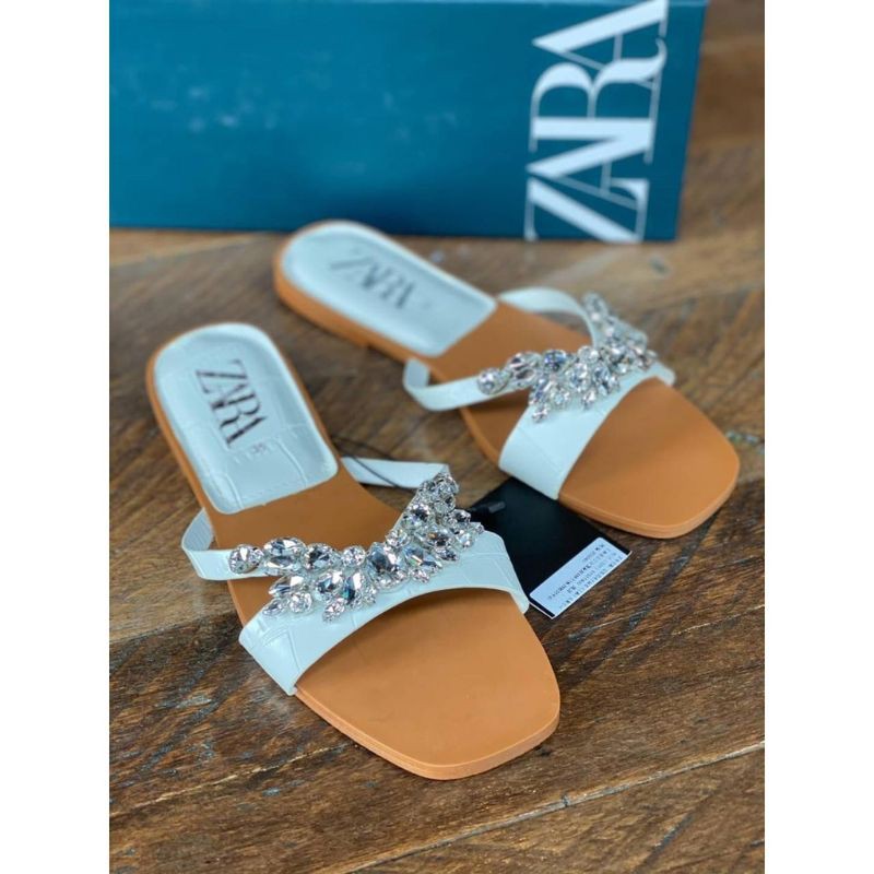 sandal zara flat
