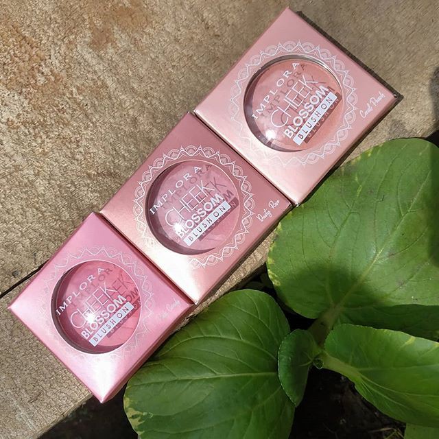 Implora Cheek Blossom Blush On