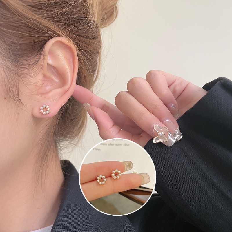 Magic789 Lovely Girls Small Round Pearl Stud Earrings Fashion Ear Jewelry for Women