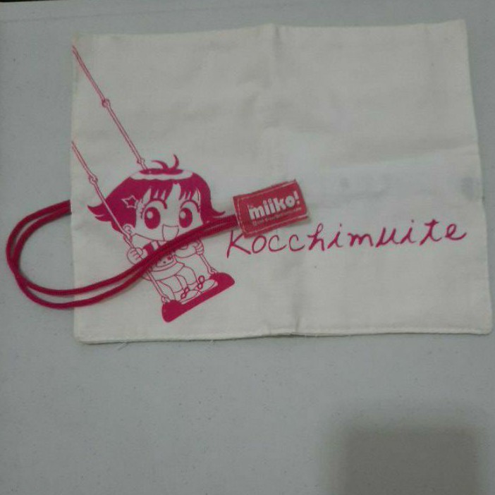 merchandise tempat pensil miiko