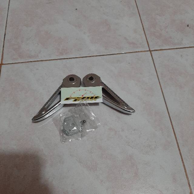 Injakan FootStep Belakang Chrome Matic Scoopy Beat Fi Vario Dll Asli
