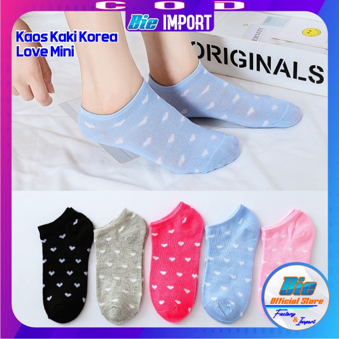 Kaos Kaki Korea Wanita Motif Love Impor Best Seller