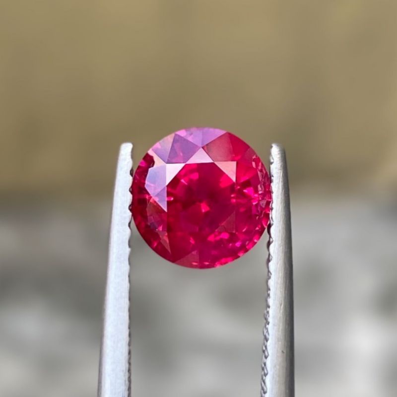 rare item natural [RUBY BURMA PIGEON BLOOD 2.32CT HEAD ONLY TOP LUSTER] sertifkat ready untuk emban 