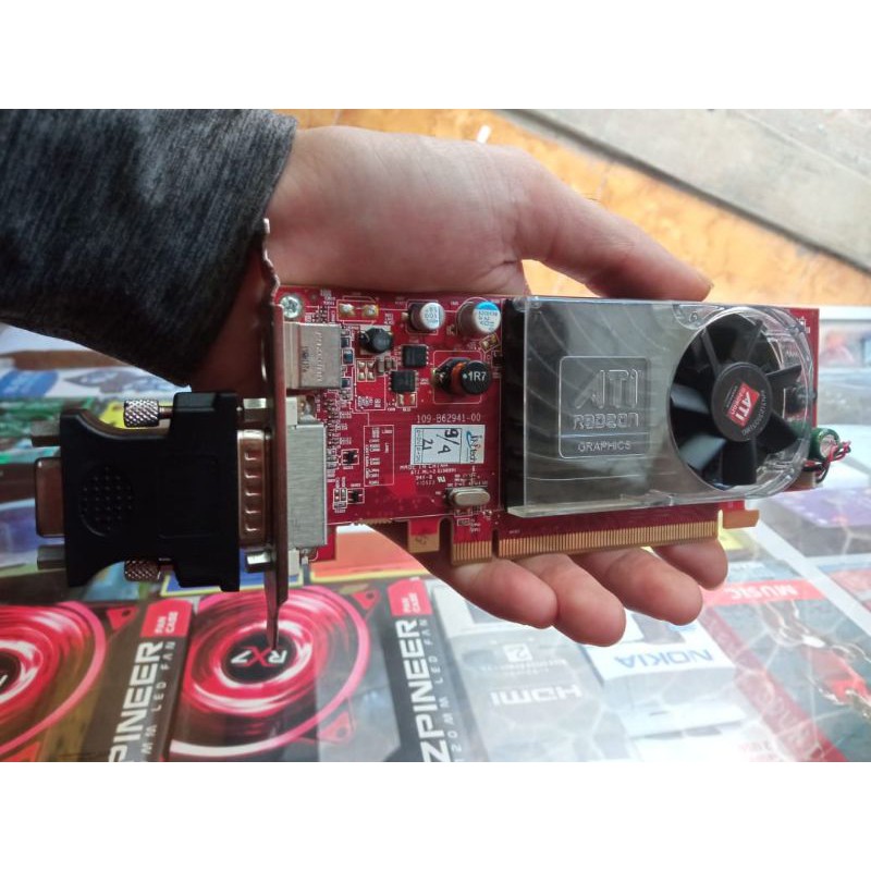 Vga hd3470 256mb ddr2 Kuat game pes2013