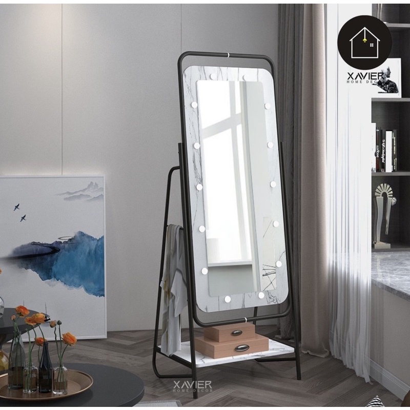 standing mirror dengan lampu / kaca lampu / meja rias lampu/ carmen xavier