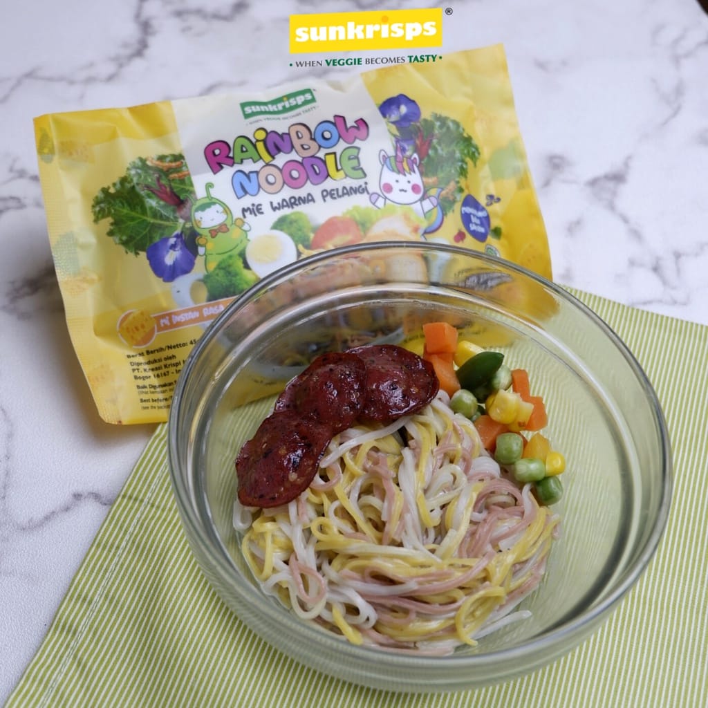 Sunkrisps Rainbow Noodle Keju 45g - Mie Instan Sehat Untuk Anak