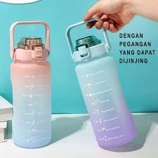 botol minuman gradasi 3d / botol minum kekinian / tempat minuman keren 2L