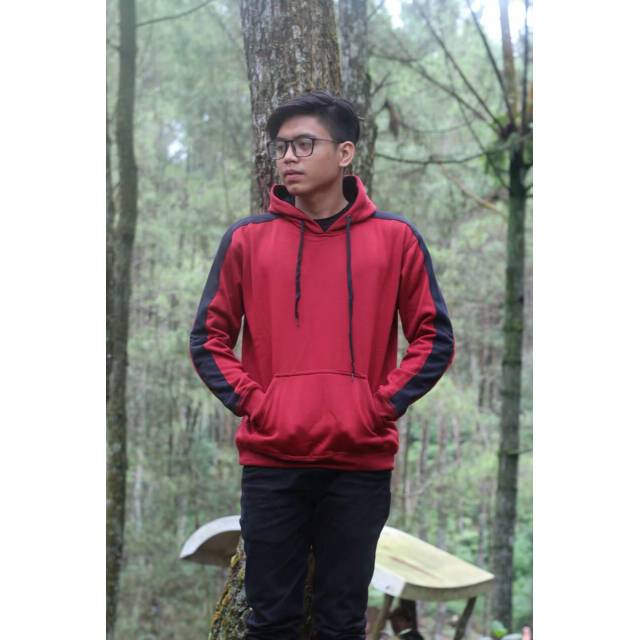 SWEATER STRIPE MAROON HITAM CEWEK COWOK TERMURAH
