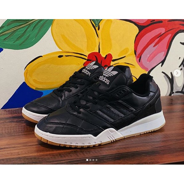 Adidas AR Trainer Cloud Black Gum