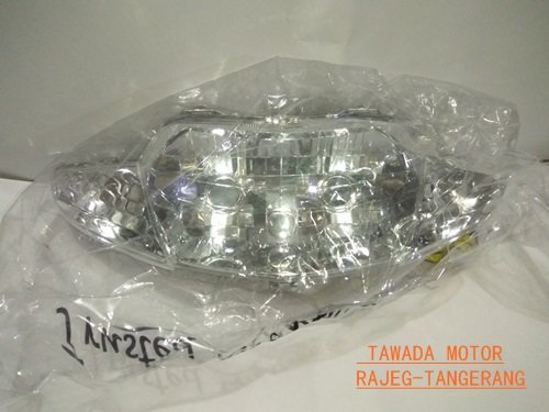 REPLEKTOR LAMPU DEPAN HONDA SUPRA FIT