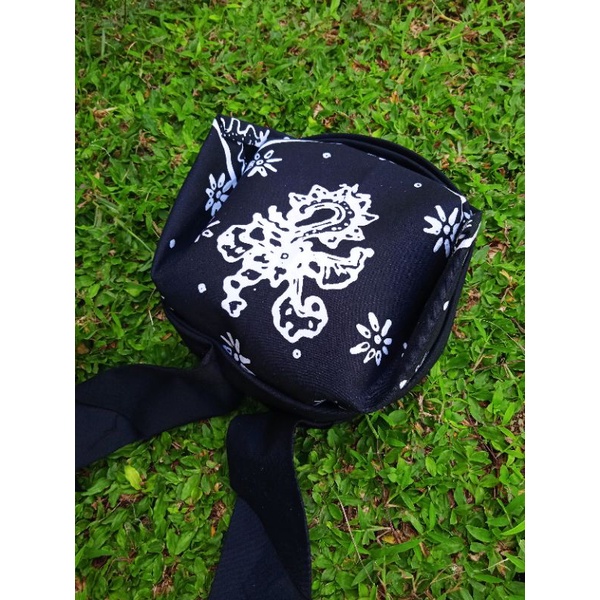 udeng ikawangi. udeng banyuwangi. udeng batik. udeng hitam