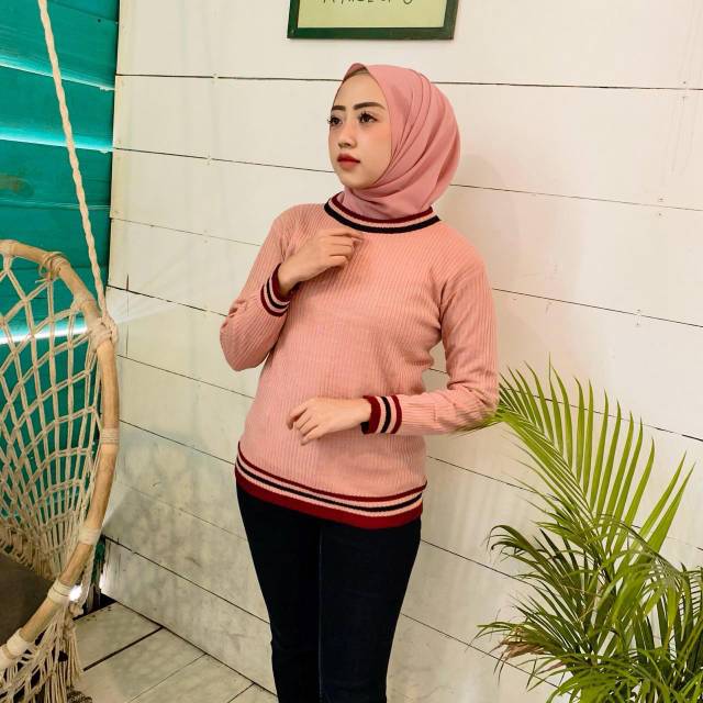 Sakura Sweater / Sweater Rajut korea / Sweater Wanita / Basic Sweater