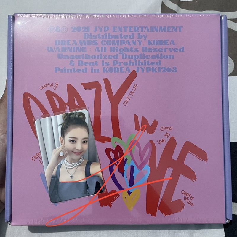 [BOOKED] ITZY CiL Crazy In Love Sealed Album ITZY Version MMT Benefit Lia