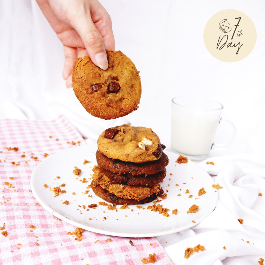 

FAMILY BOX | Soft & Chewy Cookies (6 pcs)