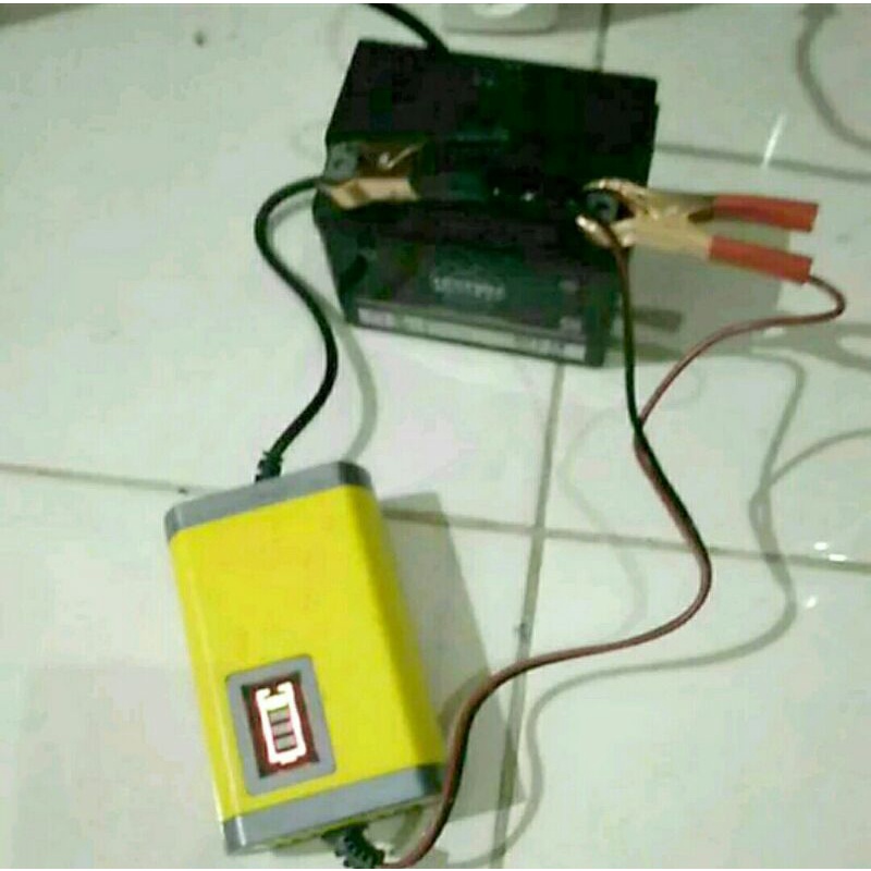 Charger Aki motor dan mobil