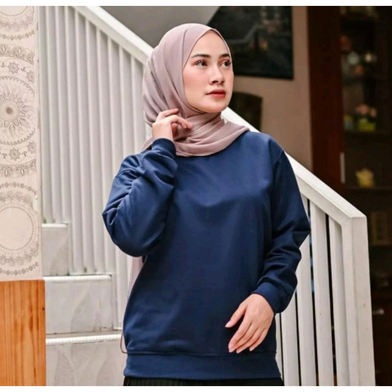 Basic Sweater Polos - Sweater Oblong Wanita