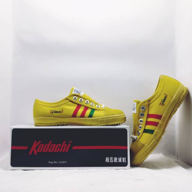 Sepatu Kodachi 8175 Warna Kuning Stripe Hijau Merah