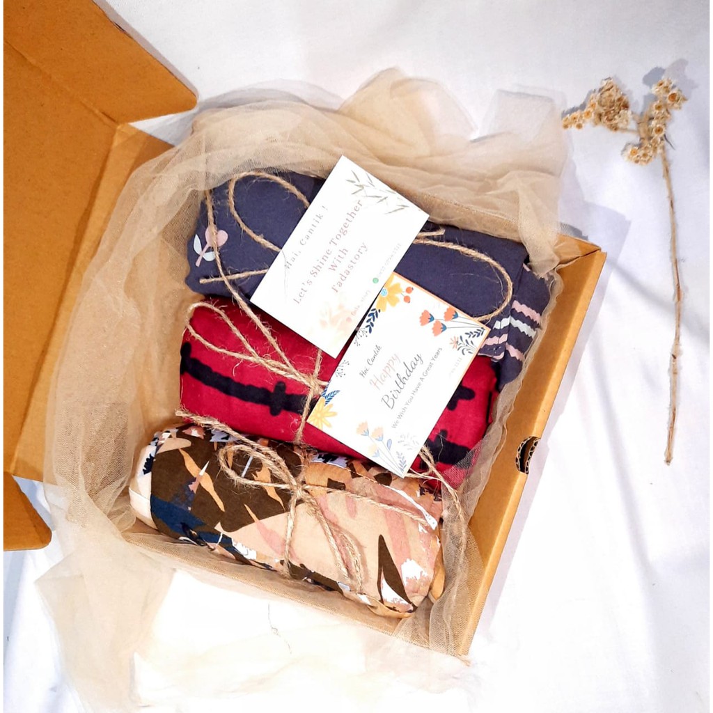 HAMPERS / KADO / SOUVENIR / GIFT BOX  Daster. HAMPERS IMLEK / HAMPERS MELAHIRKAN / HAMPERS PERNIKAHA