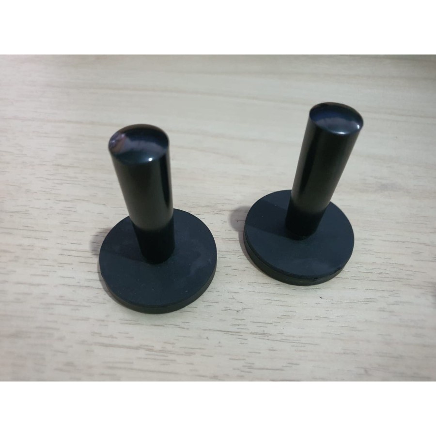 

Magnet alat bantu pasang sticker (1 pcs)