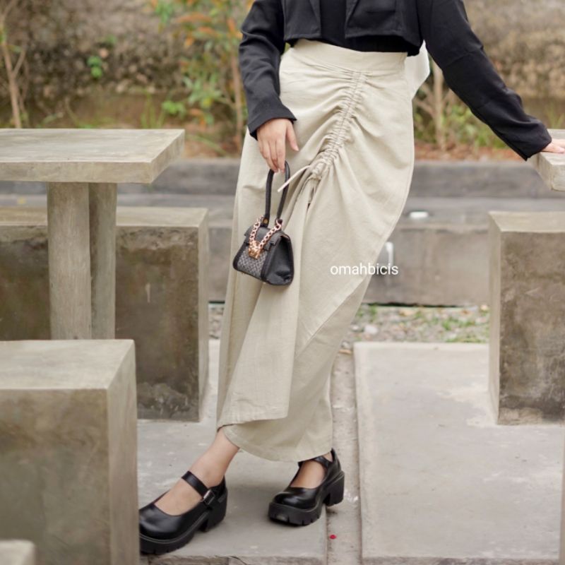 Haura skirt - korean skirt / Rok serut Linen import