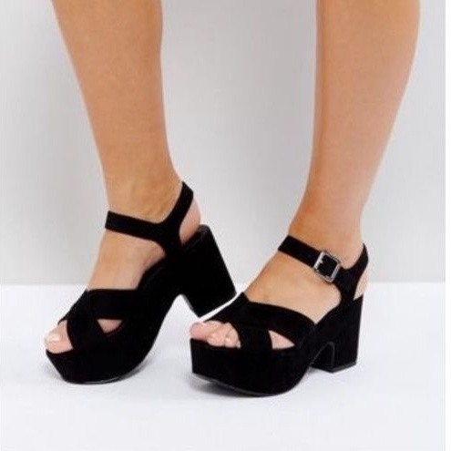 Bryan Jenny Platform Heels Silang 9cm Hak Tahu Kelom Berkualitas Sol Tebal