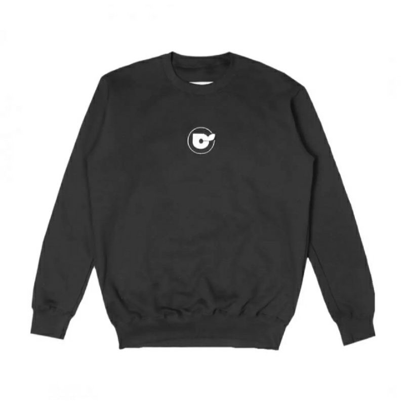 

CREWNECK COSMIC /FREE STIKER