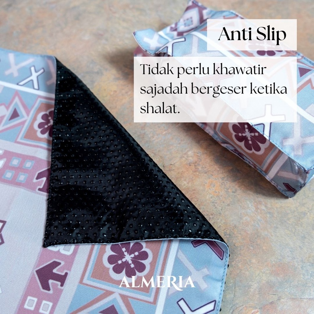 Sajadah Travel Premium Anti Slip Almeria - III: The Bouquet | Free Pouch &amp; Box | Anti Slip, Water Repellent (Menolak Air)