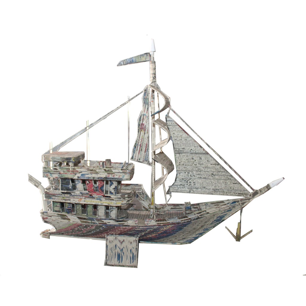 

Kerajinan Koran (Kapal Hias)