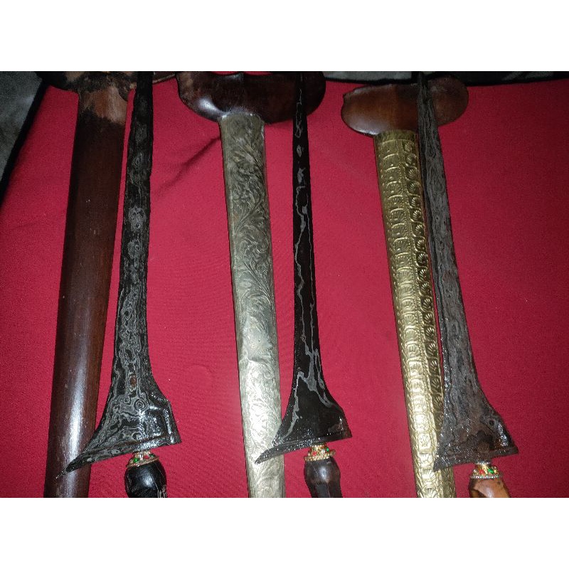 borongan 3 pusaka sepuh