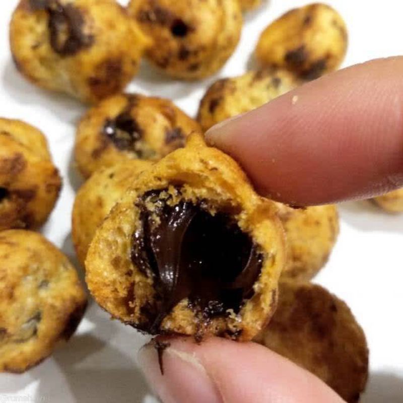 

Soes Coklat GG (BUDAYAKAN MEMBACA DESKRIPSI) 250GR CHOCOLATE SUS Mini KERING OVEN Snack Ringan Keripik Camilan