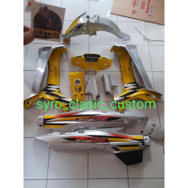 BODI SET HALUS FIZ R MILENIUM KUNING SILVER