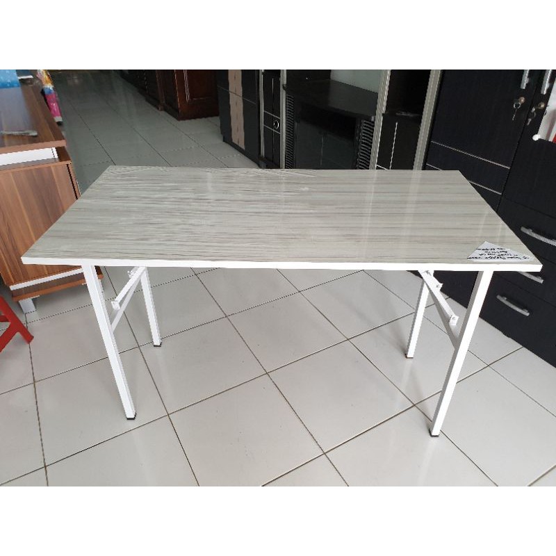 Meja lipat HPL kaki besi
