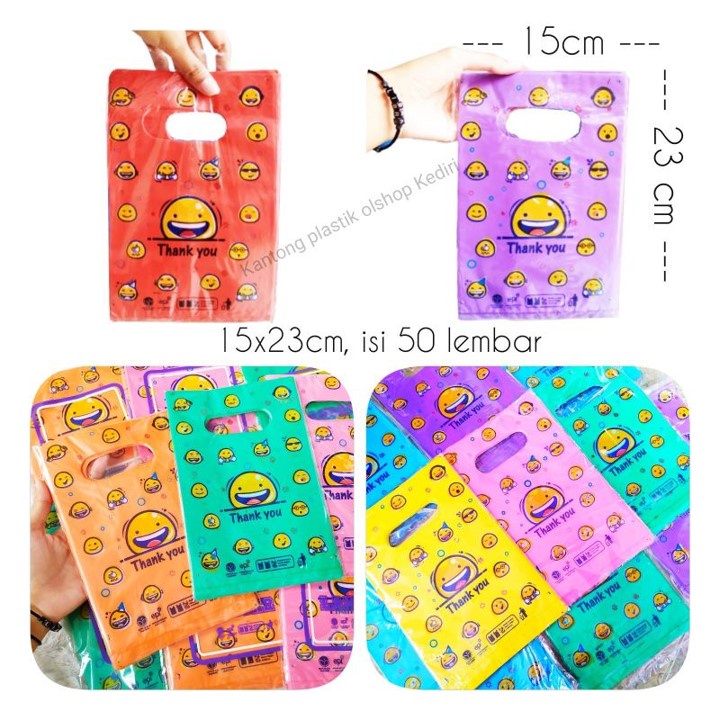 Plastik Packing smile uk 15/kresek HD PLONG SMILE 15x23 / kantong plastik olshop / kresek smile / oval smile 15 / Kresek Olshop smile/kresek smile / oval smile 15/Kantong Kresek HD Oval / Plong Smile ‘15