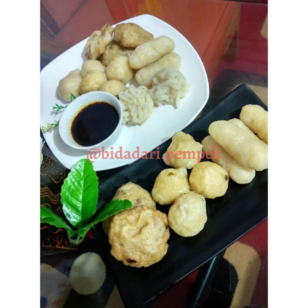 

Pempek