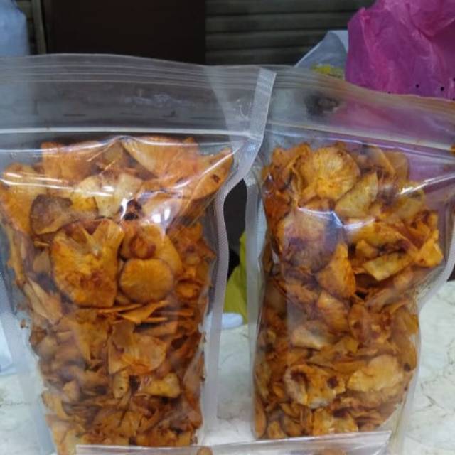 

Keripik Singkong Pedas Daun Jeruk 250gr