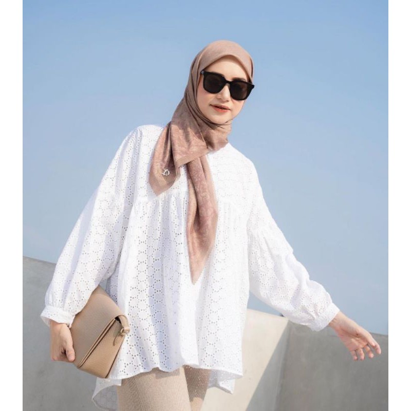 Heidi Top Shiroi Haideeorlin NEW