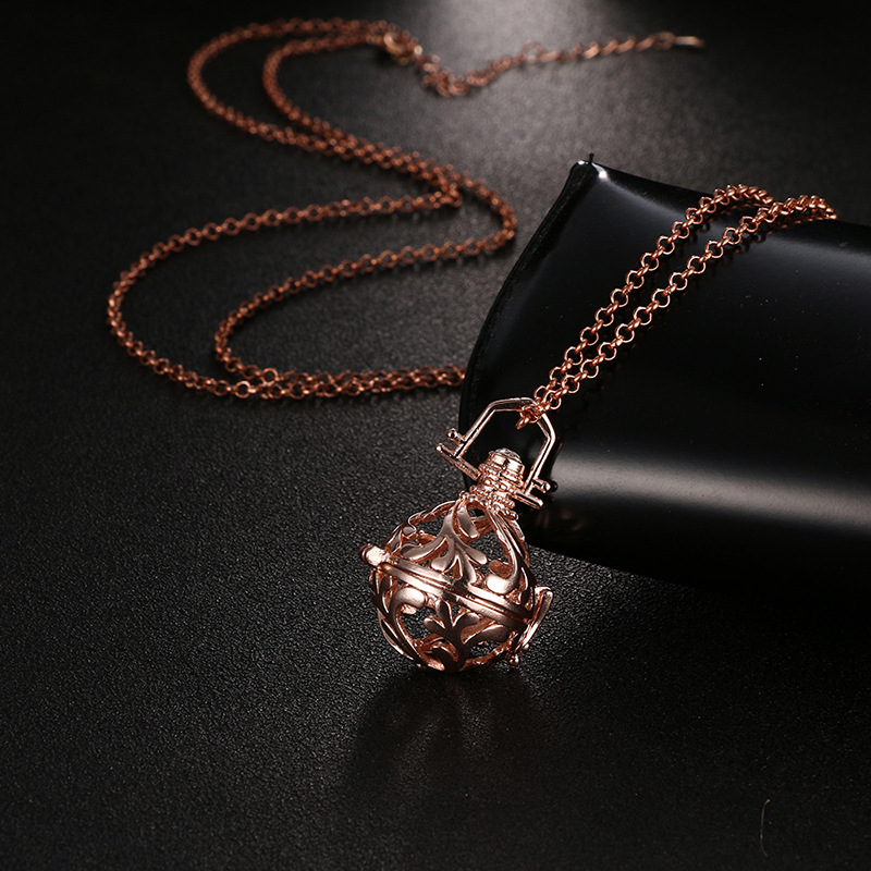 New Bell Necklace Waterweed Hollow Pattern Piano Sound Bead Necklace Aromatherapy Necklace