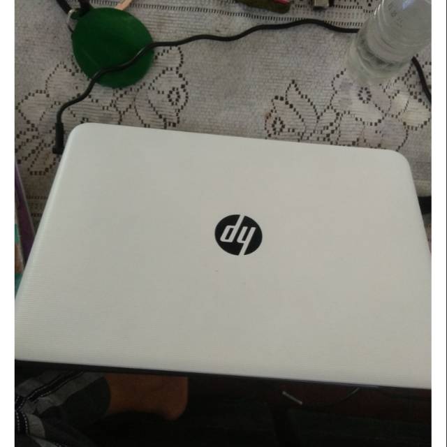 Laptop hp mulus (laptop saja)