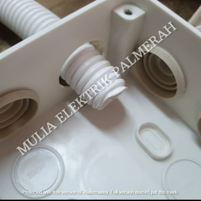 Dc777aa Duradus 5/8 Mg 97X97X52 Abu Junction Box Ip 55 Outdoor - Schmidt Abu Sw7Dskk
